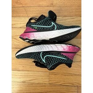 Nike React Infinity Run 3 Women 8 Black Pink Flyknit Running Shoes Clean